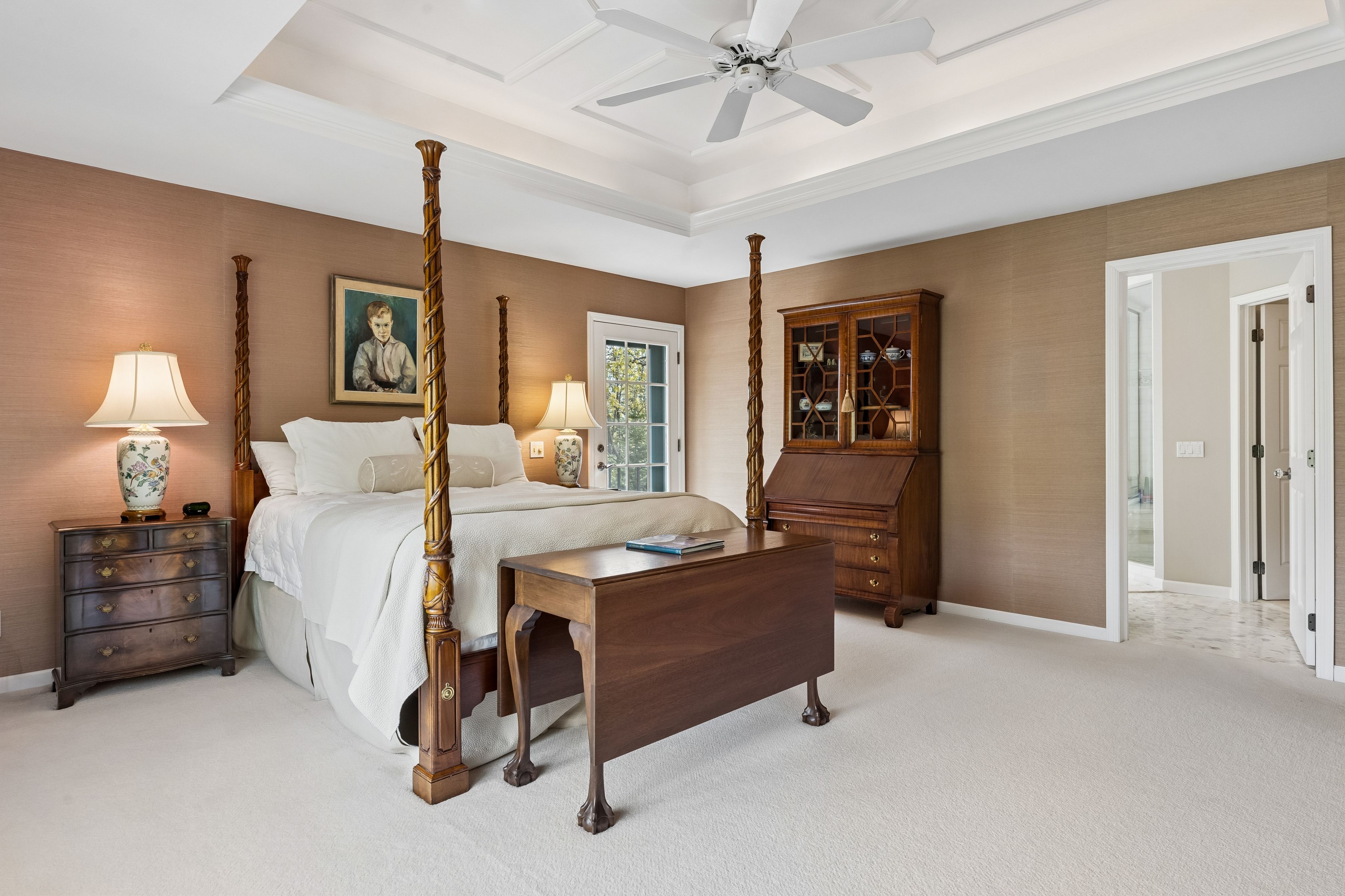  Graceful Executive Living in a Serene Edina Setting - 物件實景