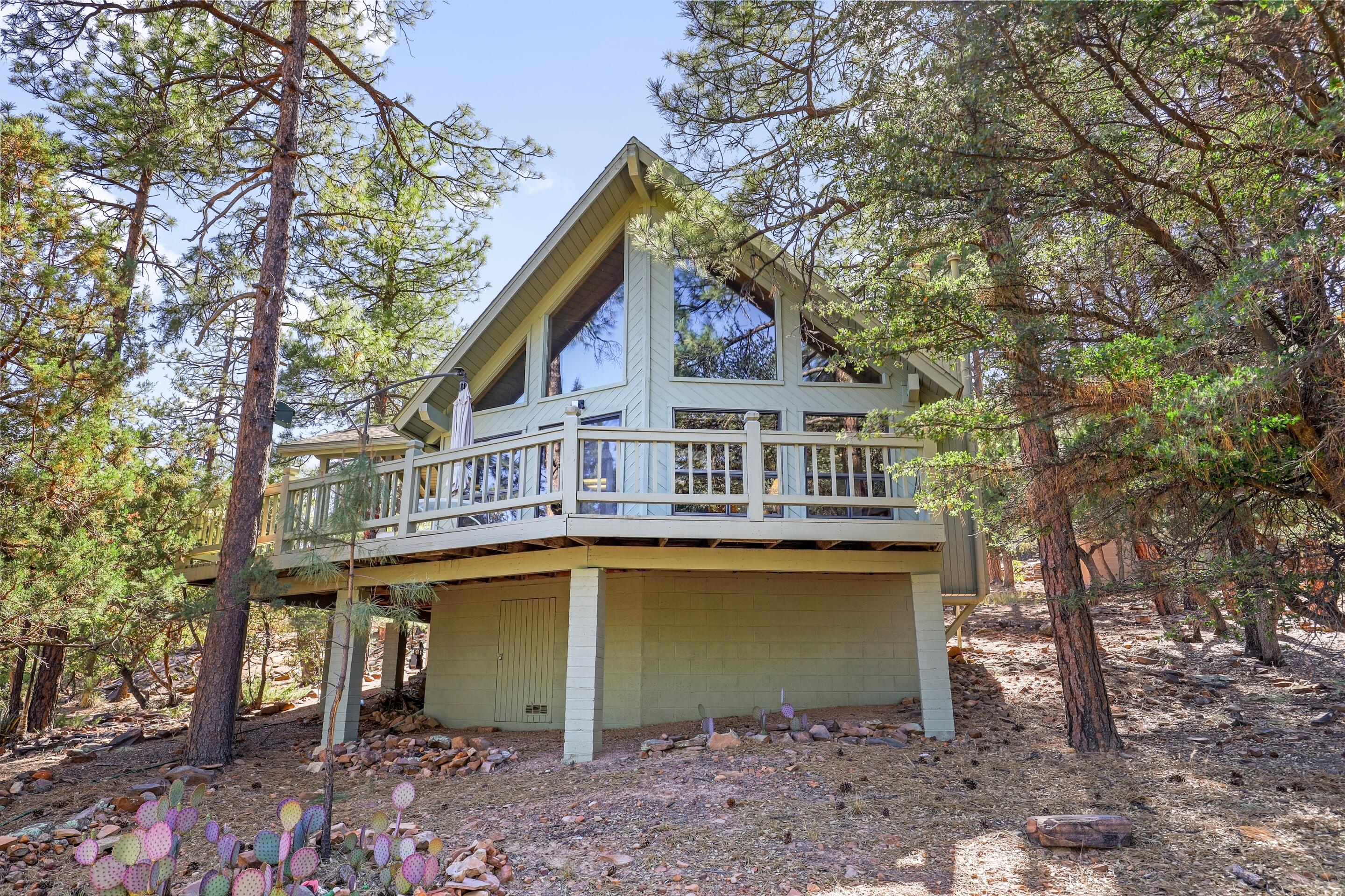 Pine, Arizona, 85544, United States, 3 Bedrooms Bedrooms, ,1 BathroomBathrooms,Residential,For Sale,1874773