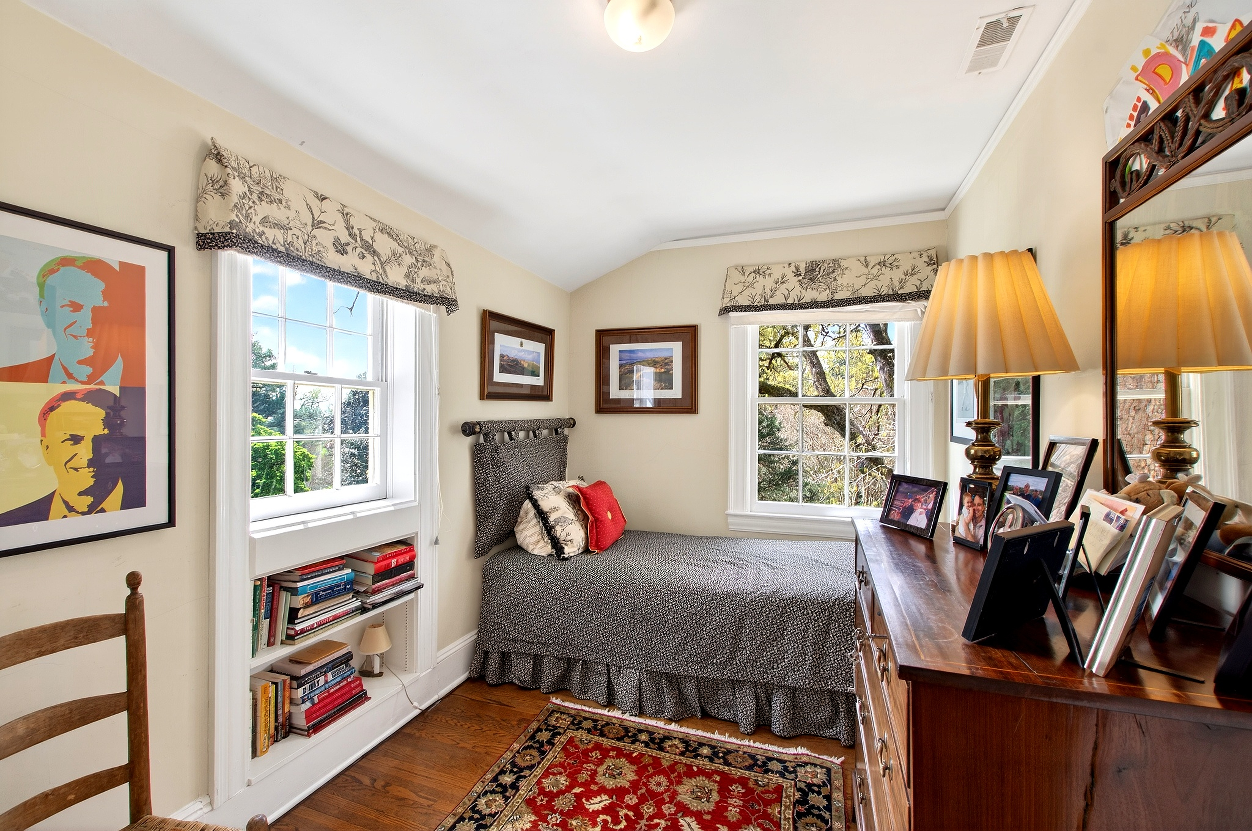  223 Hillcrest Circle, Chapel Hill, NC 27514 - 物件實景