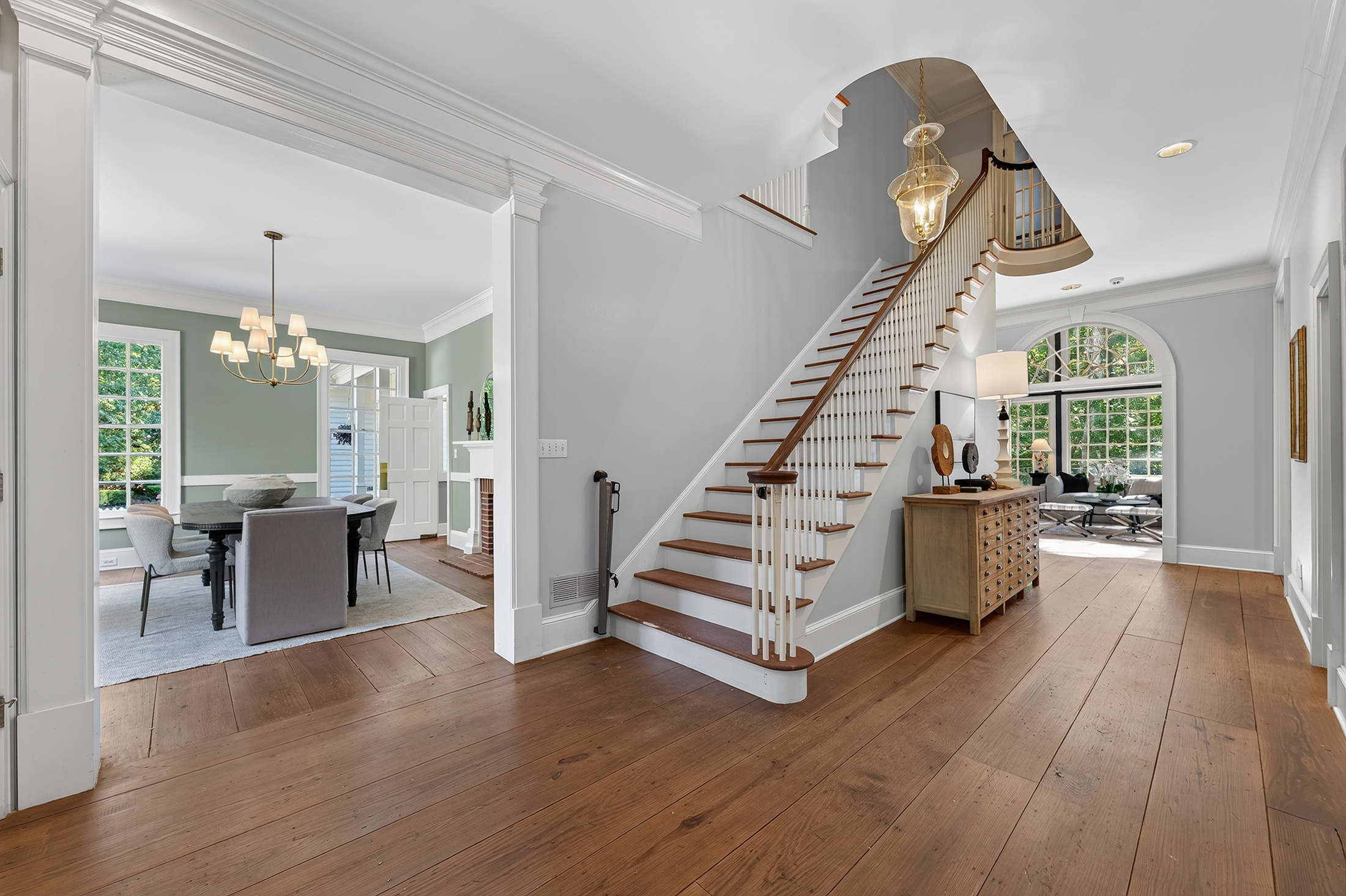  Timeless Colonial Elegance on Two Private Wooded Acres in Litchfield Hundred - 物件實景