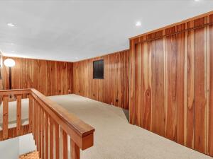 North Miami Beach, Florida, 33179, United States, 4 Bedrooms Bedrooms, ,2 BathroomsBathrooms,Residential,For Sale,1988572