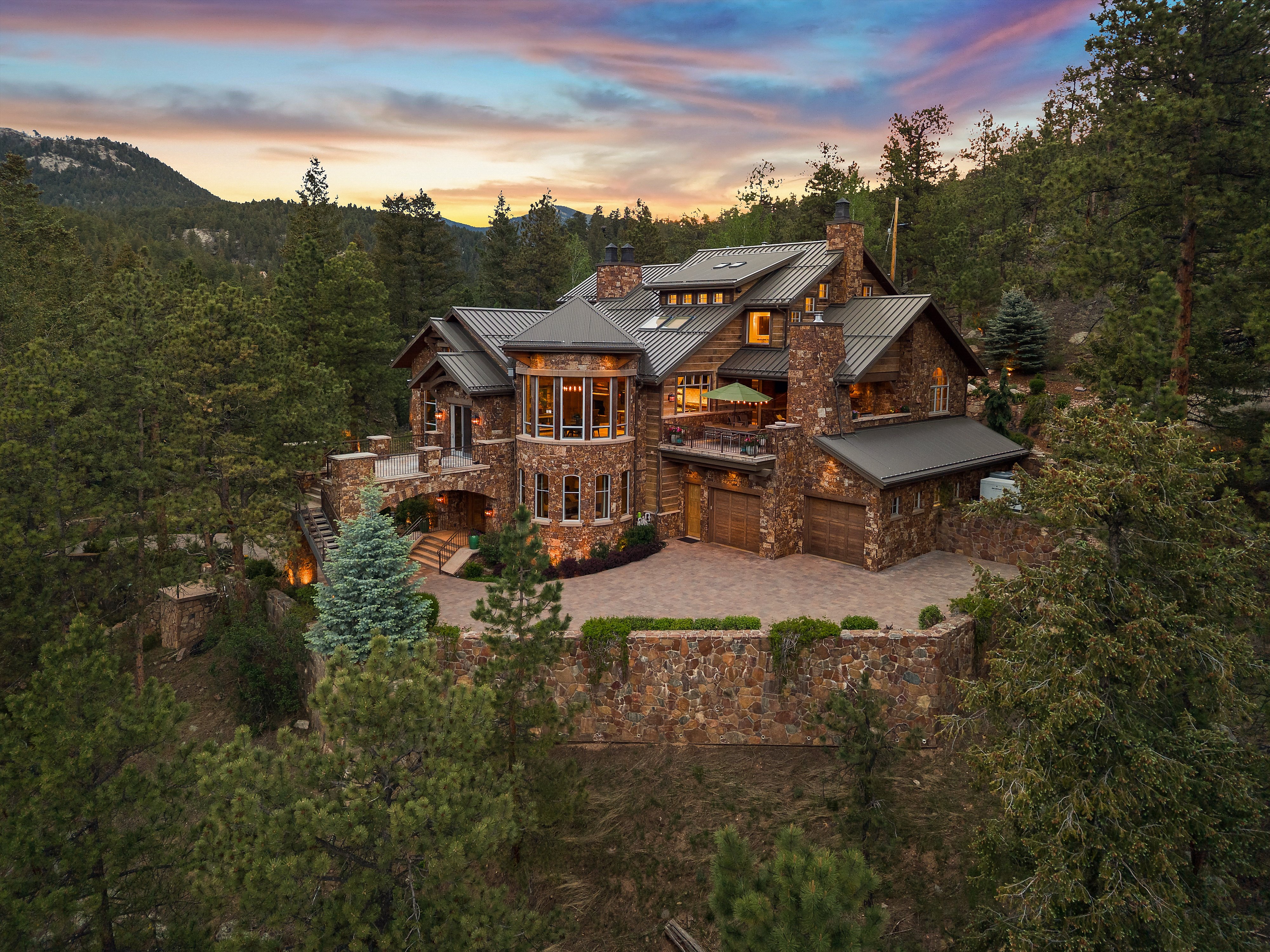  Luxury Mountain Estate in Celebrated Upper Bear Creek - 物件實景