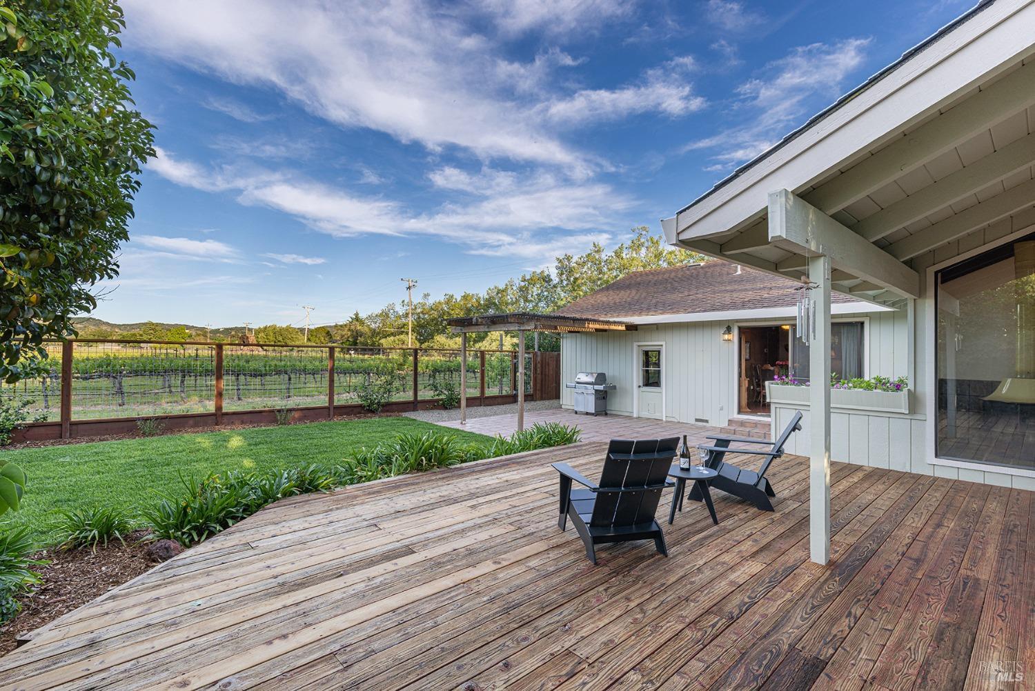 Sonoma, California, 95476, United States, 3 Bedrooms Bedrooms, ,2 BathroomsBathrooms,Residential,For Sale,1798326