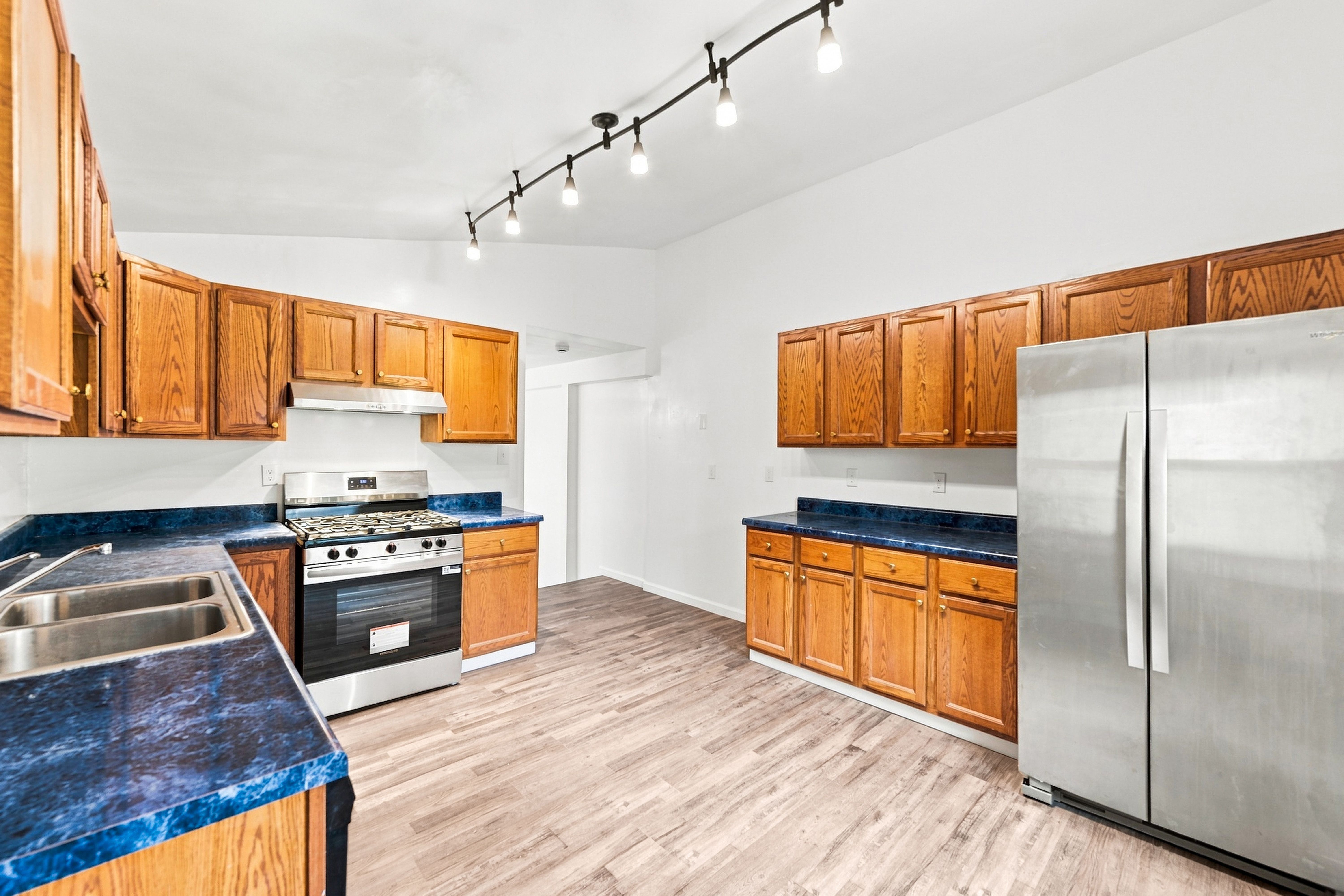  3144 Bohem Street, Pittsburgh, PA 15213 - 物件實景