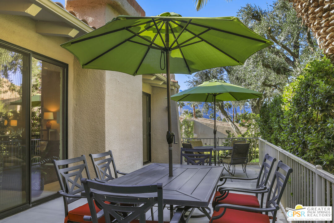 Palm Springs, California, 92264, United States, 2 Bedrooms Bedrooms, ,2 BathroomsBathrooms,Residential,For Sale,1989572