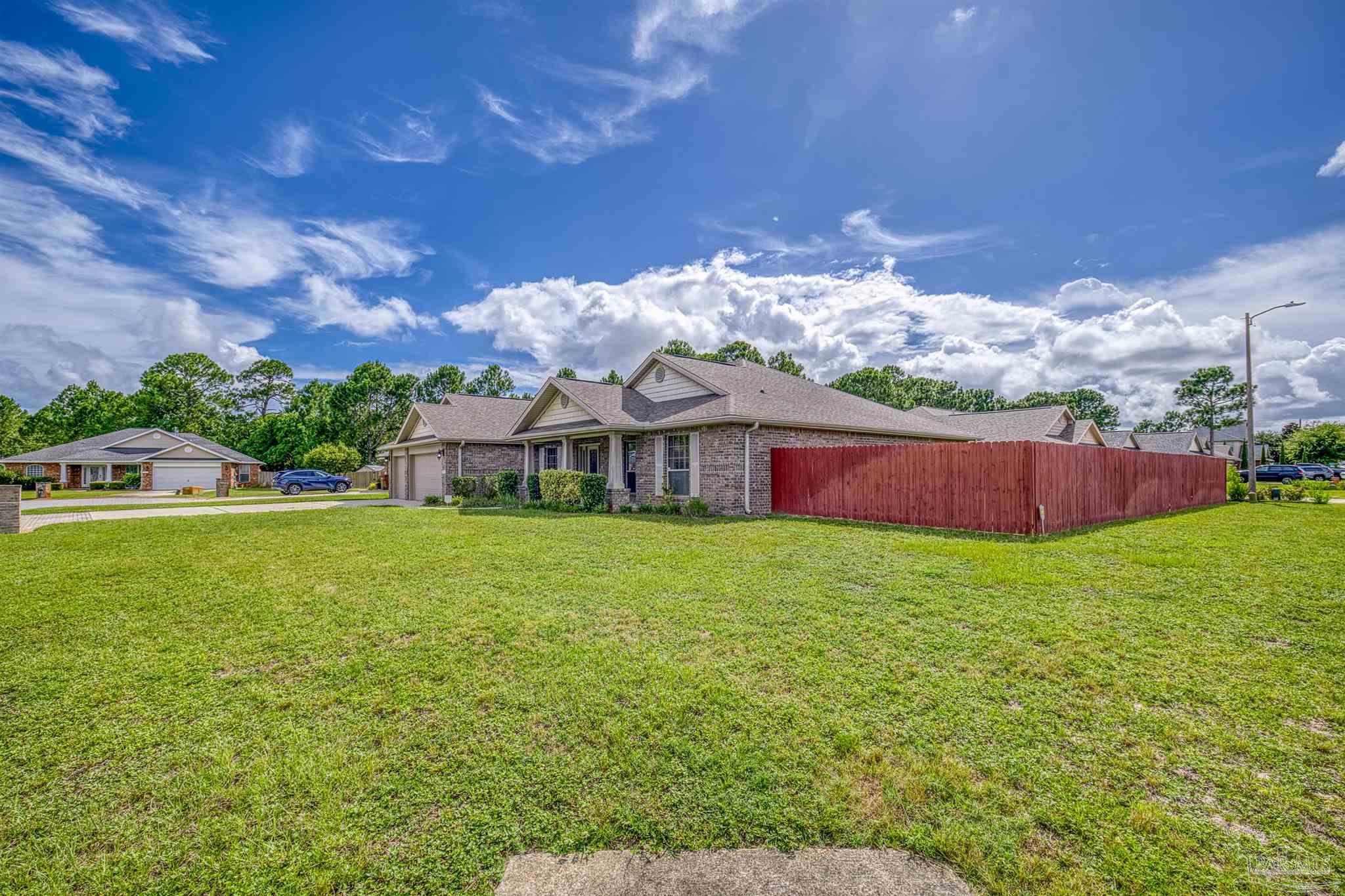 Navarre, Florida, 32566, United States, 4 Bedrooms Bedrooms, ,3 BathroomsBathrooms,Residential,For Sale,1892074