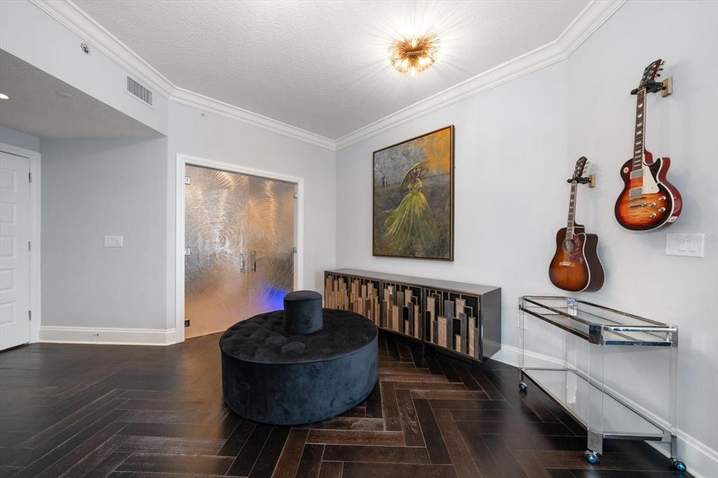 100 Beach Drive NE Unit 1900, St Petersburg, Florida, 33701, United States, 4 Bedrooms Bedrooms, ,6 BathroomsBathrooms,Residential,For Sale,100 Beach Drive NE Unit 1900,1618672