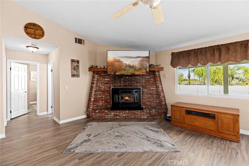 Canyon Lake, California, 92587, United States, 3 Bedrooms Bedrooms, ,2 BathroomsBathrooms,Residential,For Sale,2019703