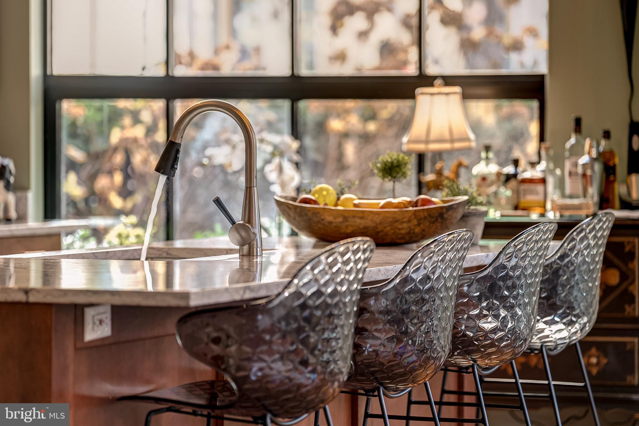 Arlington, Virginia, 22209, United States, 2 Bedrooms Bedrooms, ,2 BathroomsBathrooms,Residential,For Sale,1992776