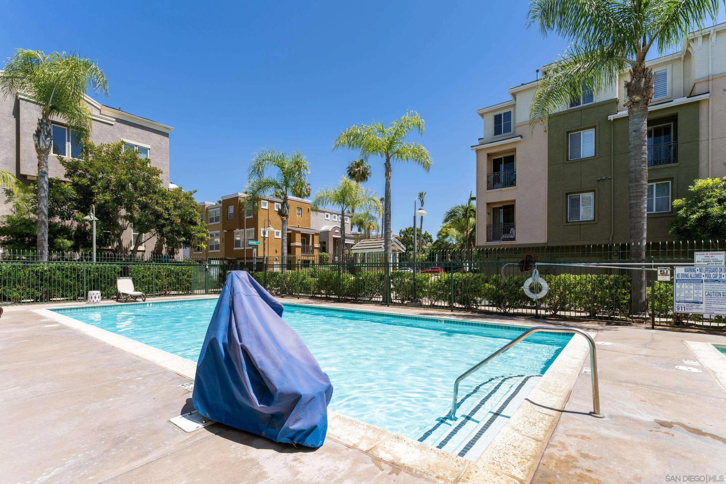 San Diego, California, 92123, United States, 2 Bedrooms Bedrooms, ,2 BathroomsBathrooms,Residential,For Sale,1939534