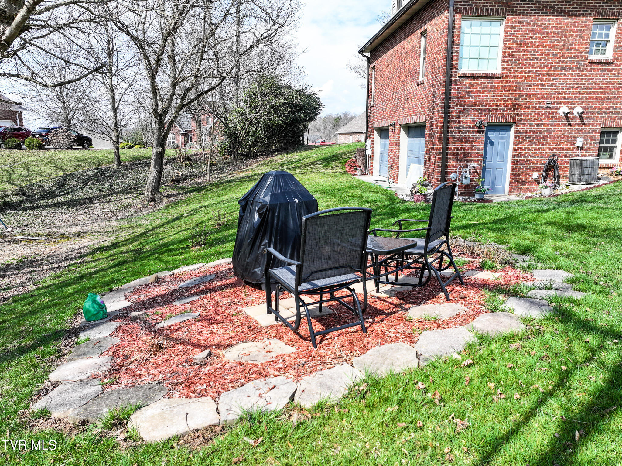 Kingsport, Tennessee, 37660, United States, 5 Bedrooms Bedrooms, ,4 BathroomsBathrooms,Residential,For Sale,2024666