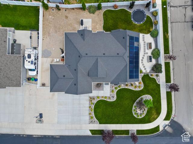 West Jordan, Utah, 84081, United States, 4 Bedrooms Bedrooms, ,3 BathroomsBathrooms,Residential,For Sale,1935106