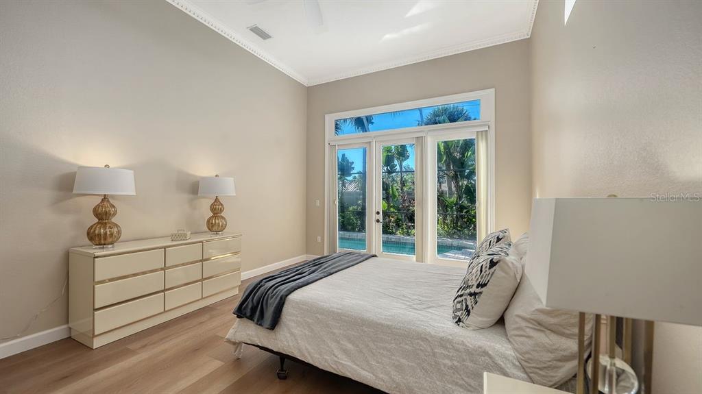 Sarasota, Florida, 34238, United States, 2 Bedrooms Bedrooms, ,2 BathroomsBathrooms,Residential,For Sale,1989499