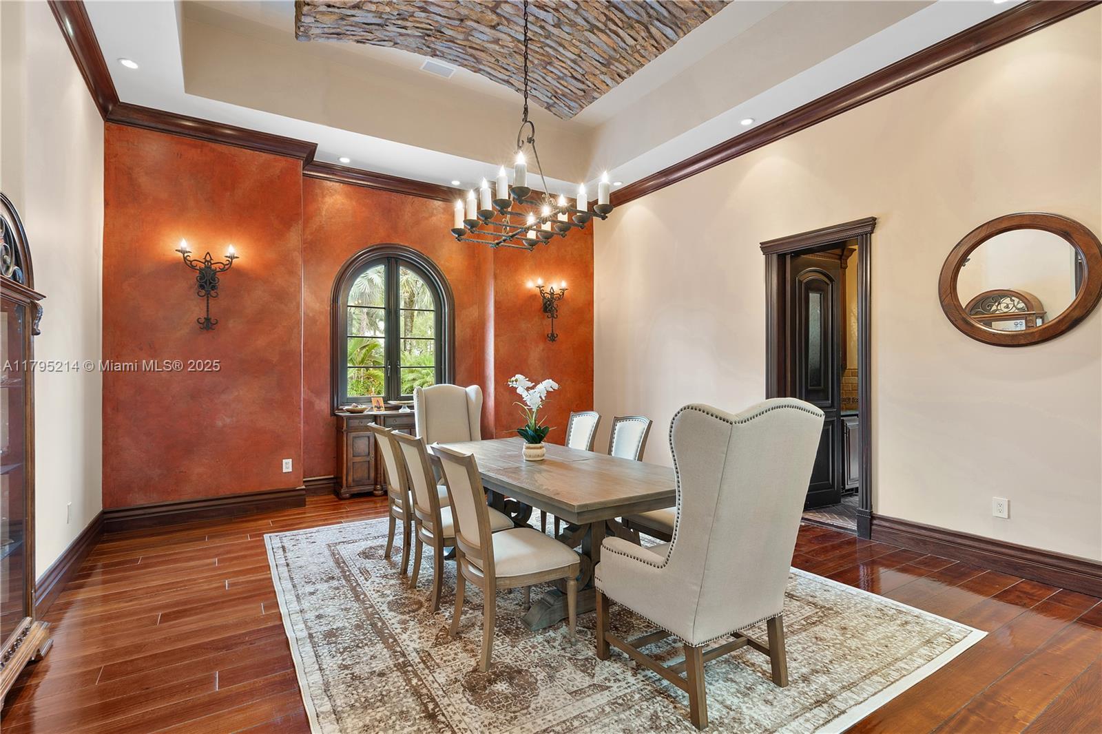 Homestead, Florida, 33031, United States, 6 Bedrooms Bedrooms, ,7 BathroomsBathrooms,Residential,For Sale,1804180