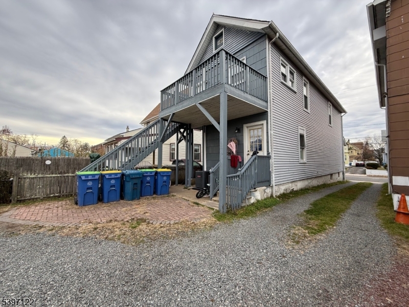 North Plainfield Boro, New Jersey, 07060, United States, 5 Bedrooms Bedrooms, ,2 BathroomsBathrooms,Residential,For Sale,1997224