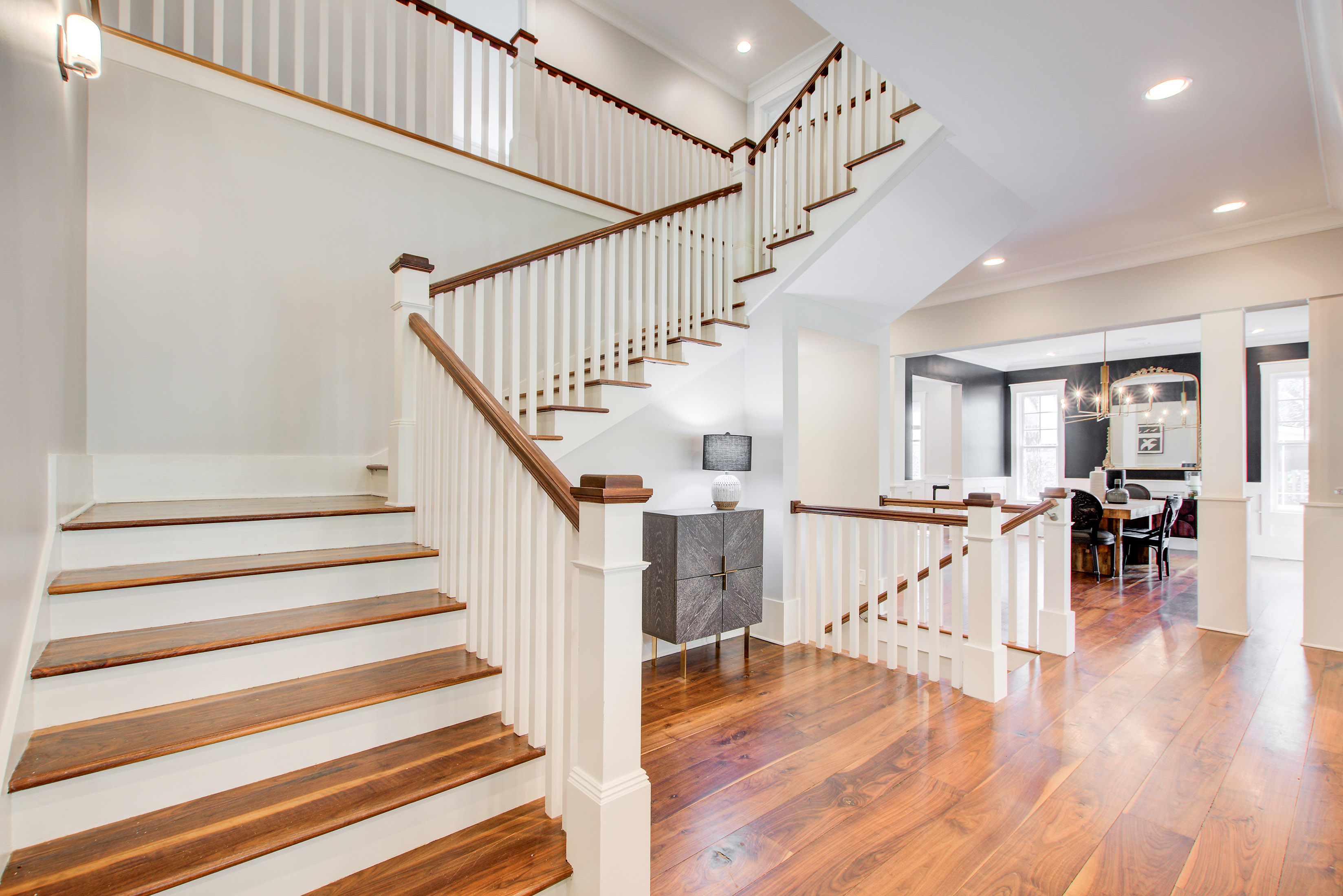  Exceptional Space and Craftsmanship in Custom Brookhaven Home - 物件實景