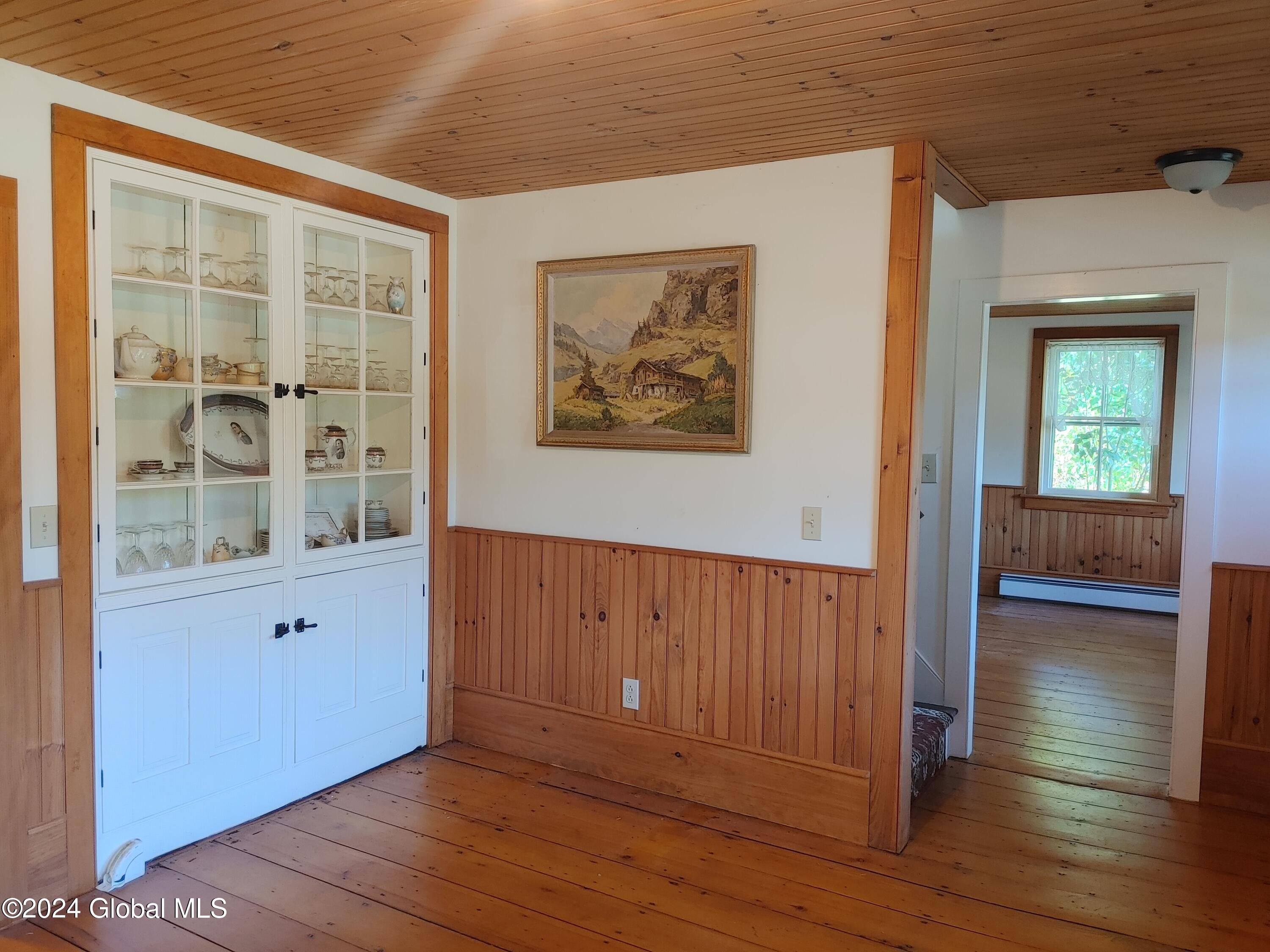 Putnam Station, New York, 12861, United States, 2 Bedrooms Bedrooms, ,2 BathroomsBathrooms,Residential,For Sale,1978709