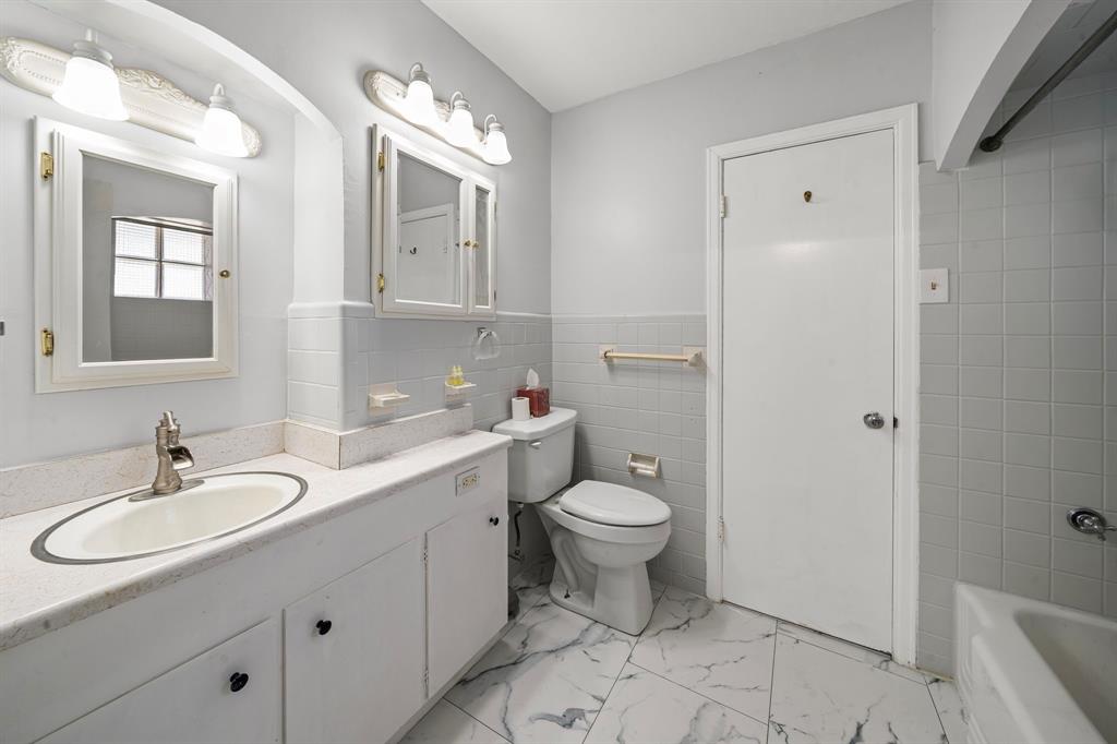 Cedar Hill, Texas, 75104, United States, 3 Bedrooms Bedrooms, ,3 BathroomsBathrooms,Residential,For Sale,1904536
