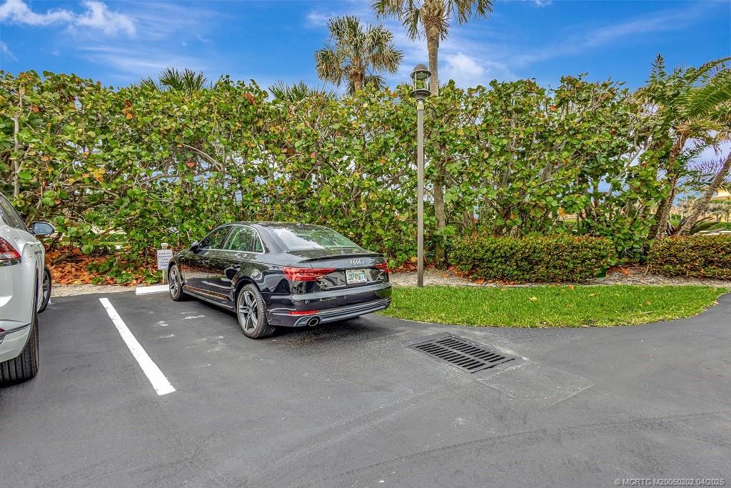 Stuart, Florida, 34996, United States, 2 Bedrooms Bedrooms, ,2 BathroomsBathrooms,Residential,For Sale,1778474