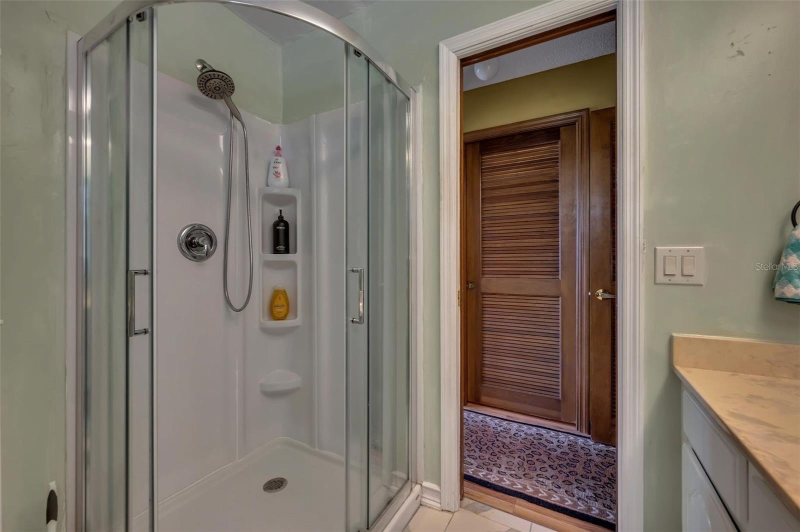 DELTONA, Florida, 32725, United States, 5 Bedrooms Bedrooms, ,3 BathroomsBathrooms,Residential,For Sale,1983219