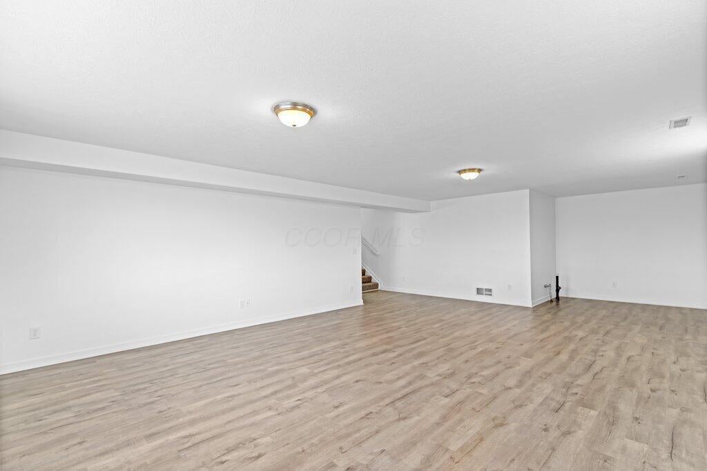 Lewis Center, Ohio, 43035, United States, 5 Bedrooms Bedrooms, ,3 BathroomsBathrooms,Residential,For Sale,2010957