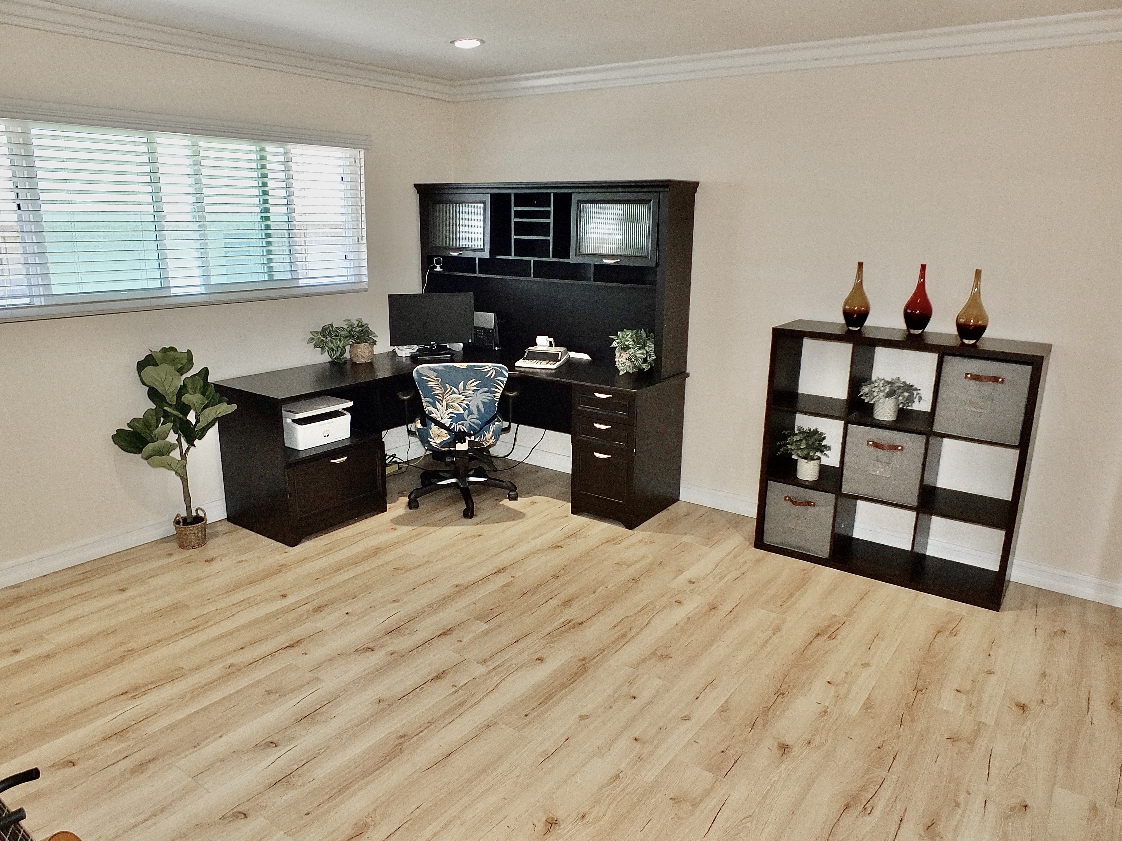 Gardena, California, 90247, United States, 2 Bedrooms Bedrooms, ,3 BathroomsBathrooms,Residential,For Sale,1905647