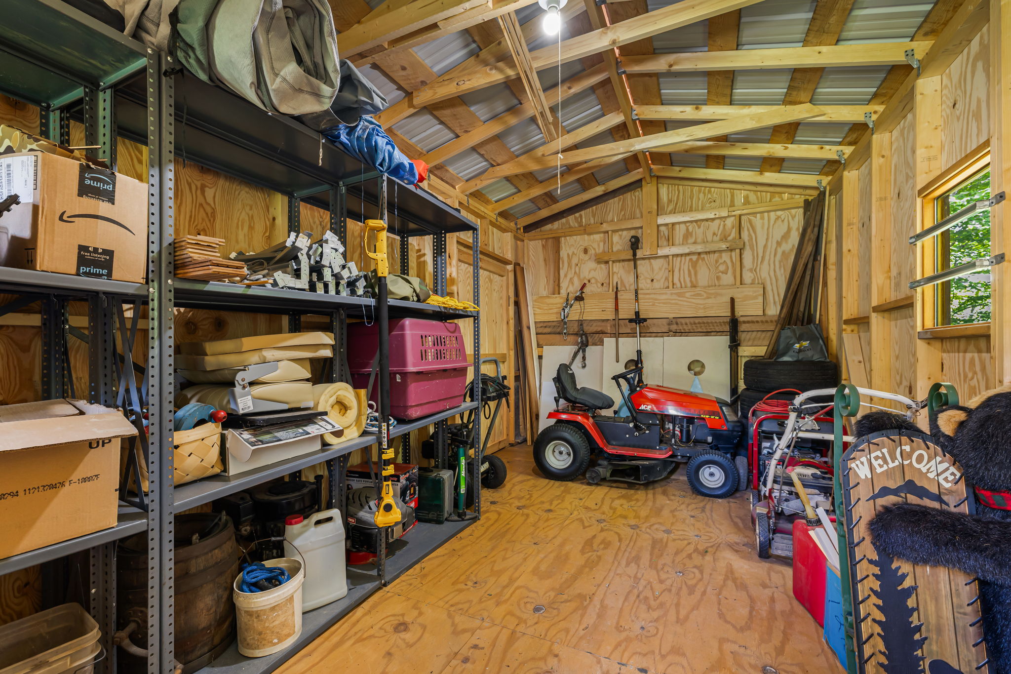 Burnsville, North Carolina, 28714, United States, 2 Bedrooms Bedrooms, ,Residential,For Sale,1931797