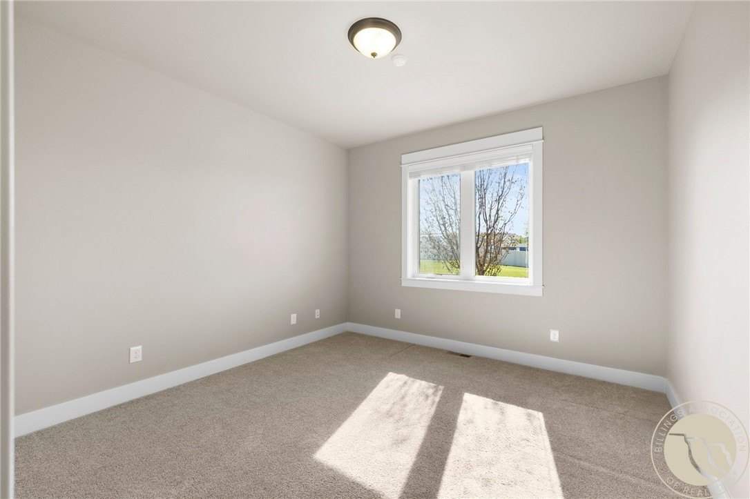 Billings, Montana, 59105, United States, 5 Bedrooms Bedrooms, ,3 BathroomsBathrooms,Residential,For Sale,1910602