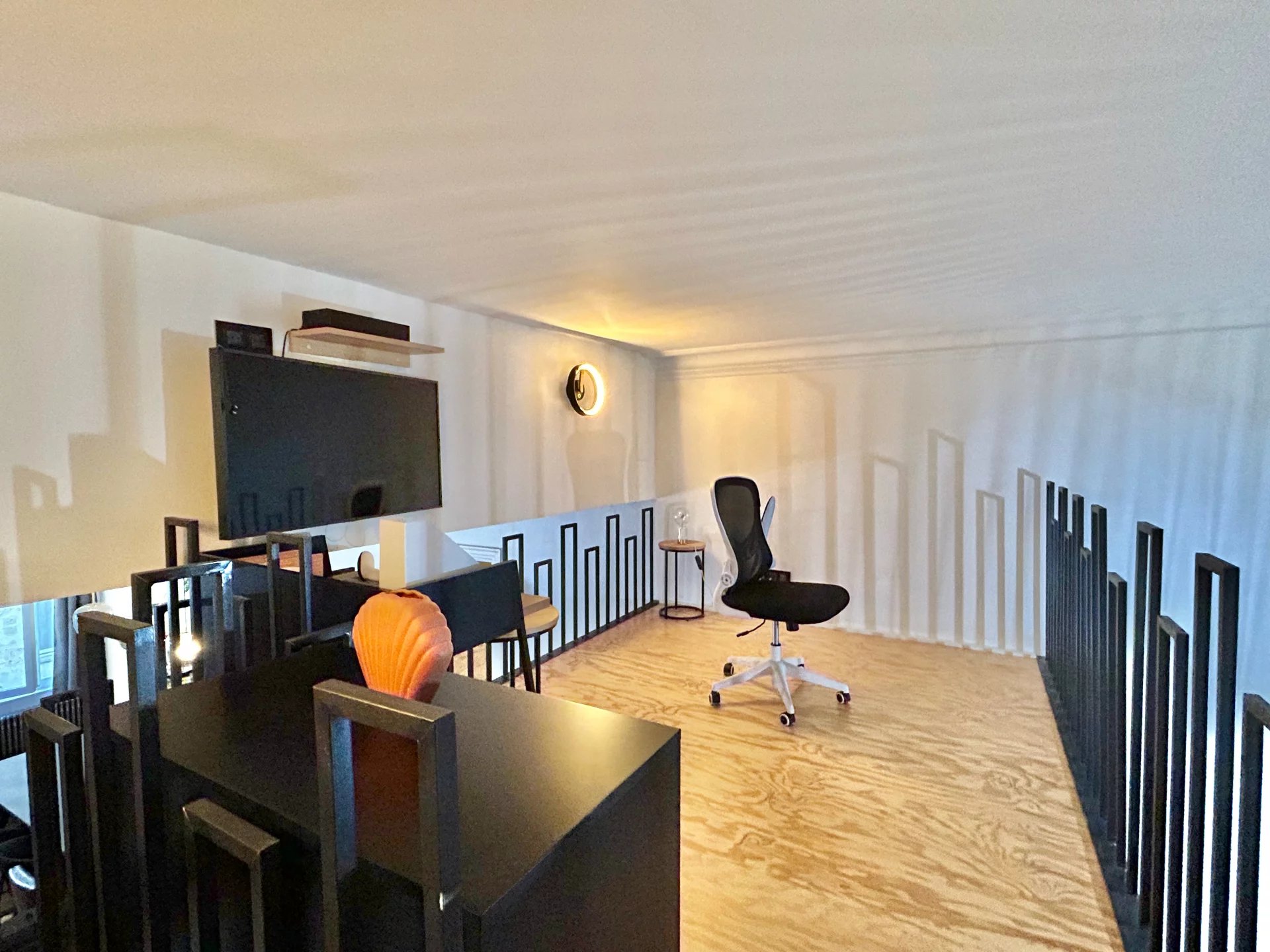 Bordeaux, New Aquitaine, 33000, FR, 3 Bedrooms Bedrooms, ,3 BathroomsBathrooms,Residential,For Sale,2003410