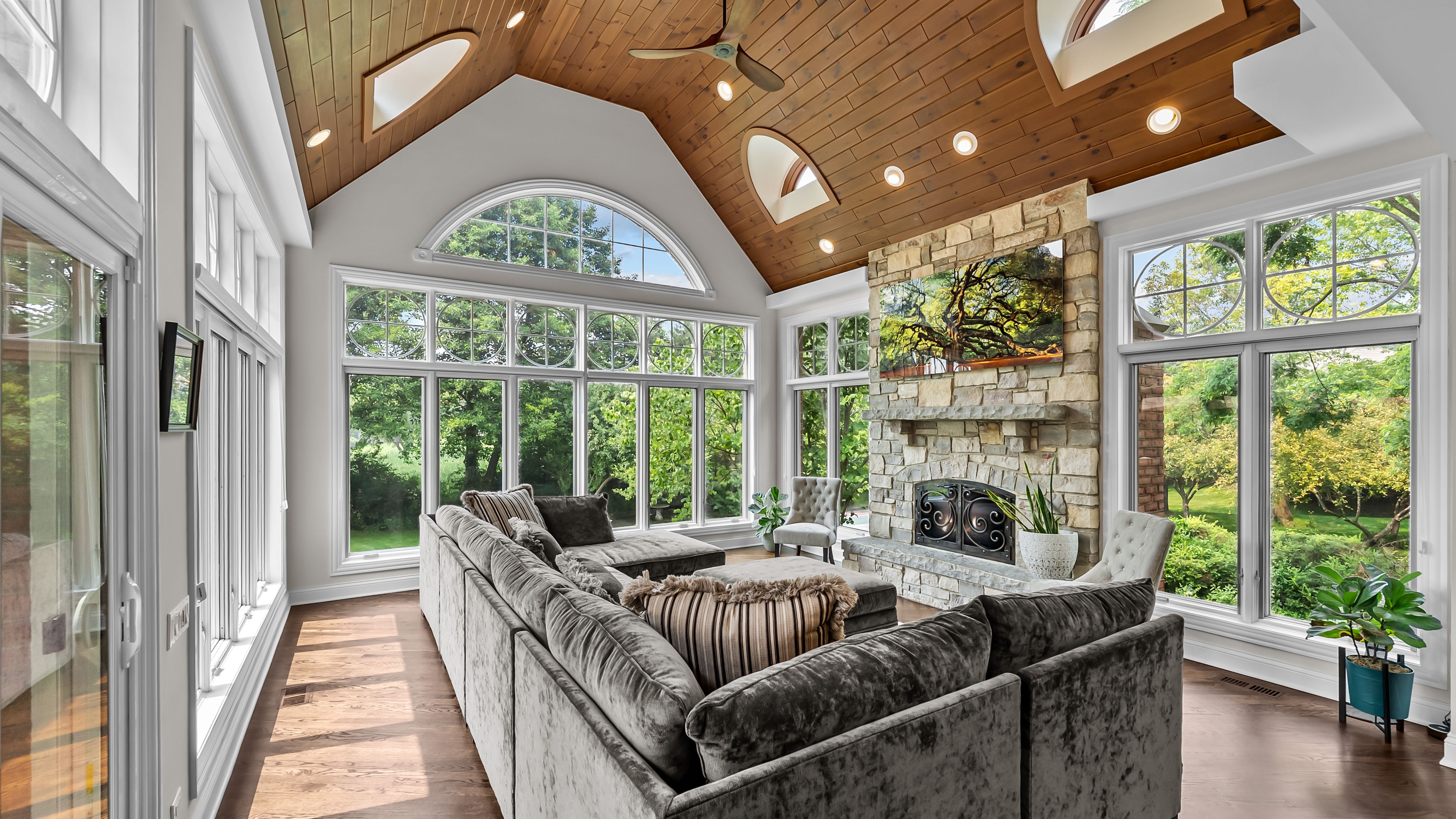  Experience Luxury Living at its Finest in Barrington - 物件實景