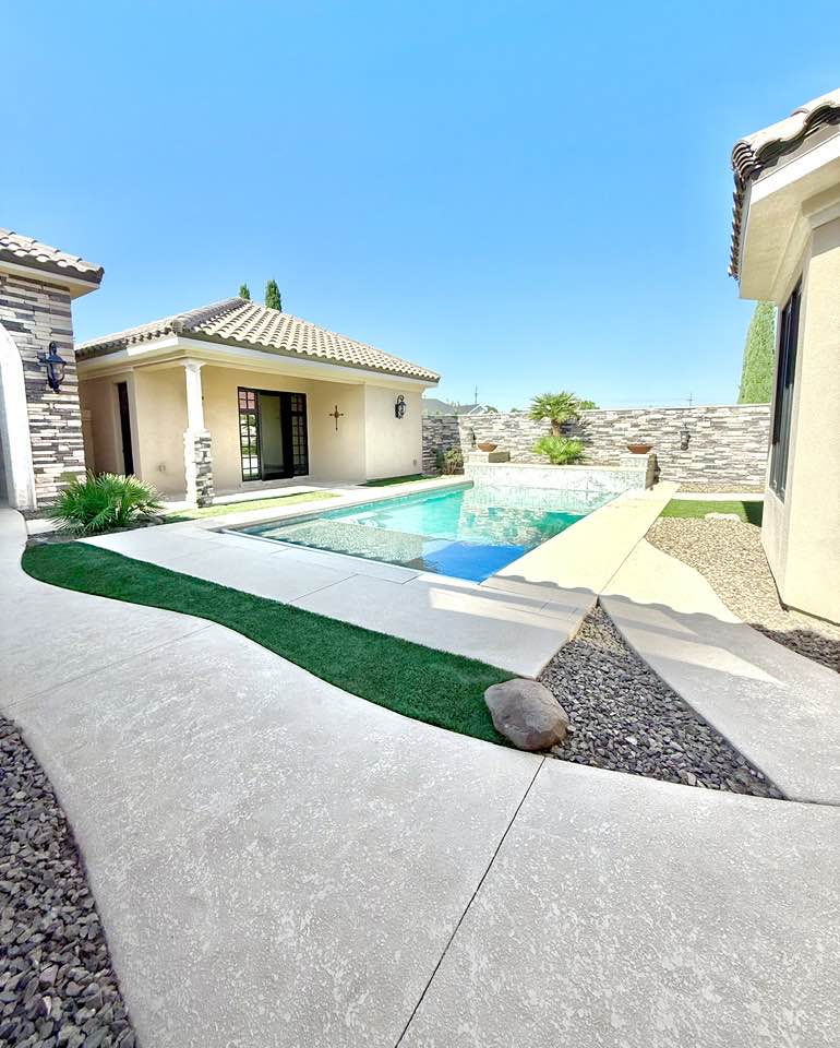 Carlsbad, New Mexico, 88220, United States, 4 Bedrooms Bedrooms, ,6 BathroomsBathrooms,Residential,For Sale,1974885