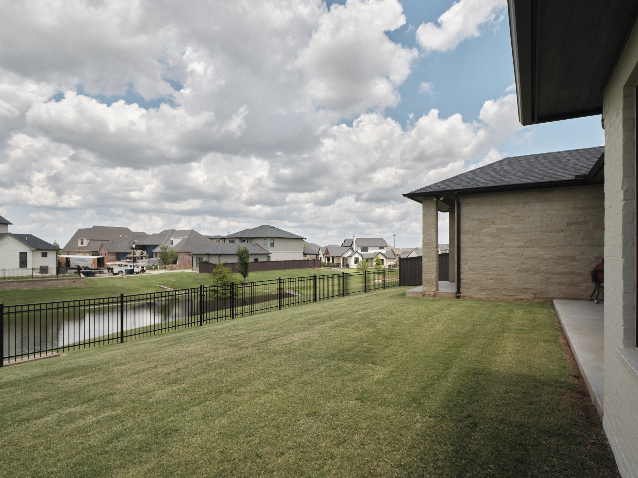  6409 Northwest 148th Street, Oklahoma City, OK 73142 - 物件實景