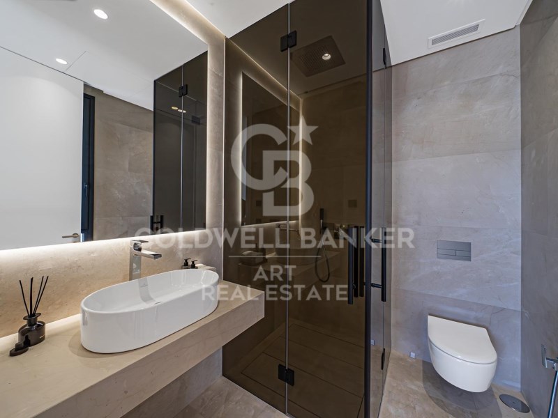 Marbella, Andalusia, ES, 6 Bedrooms Bedrooms, ,6 BathroomsBathrooms,Residential,For Sale,1898329