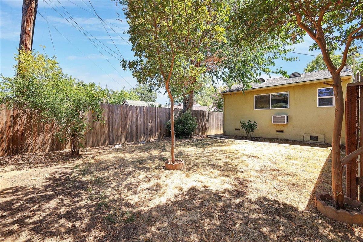 Sacramento, California, 95822, United States, 3 Bedrooms Bedrooms, ,2 BathroomsBathrooms,Residential,For Sale,1912719