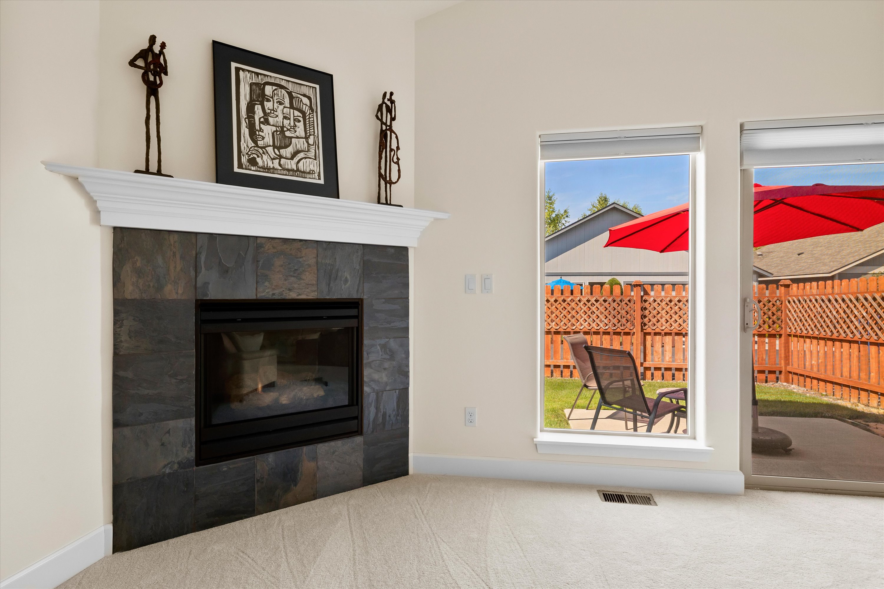 Bend, Oregon, 97702, United States, 3 Bedrooms Bedrooms, ,2 BathroomsBathrooms,Residential,For Sale,1941729