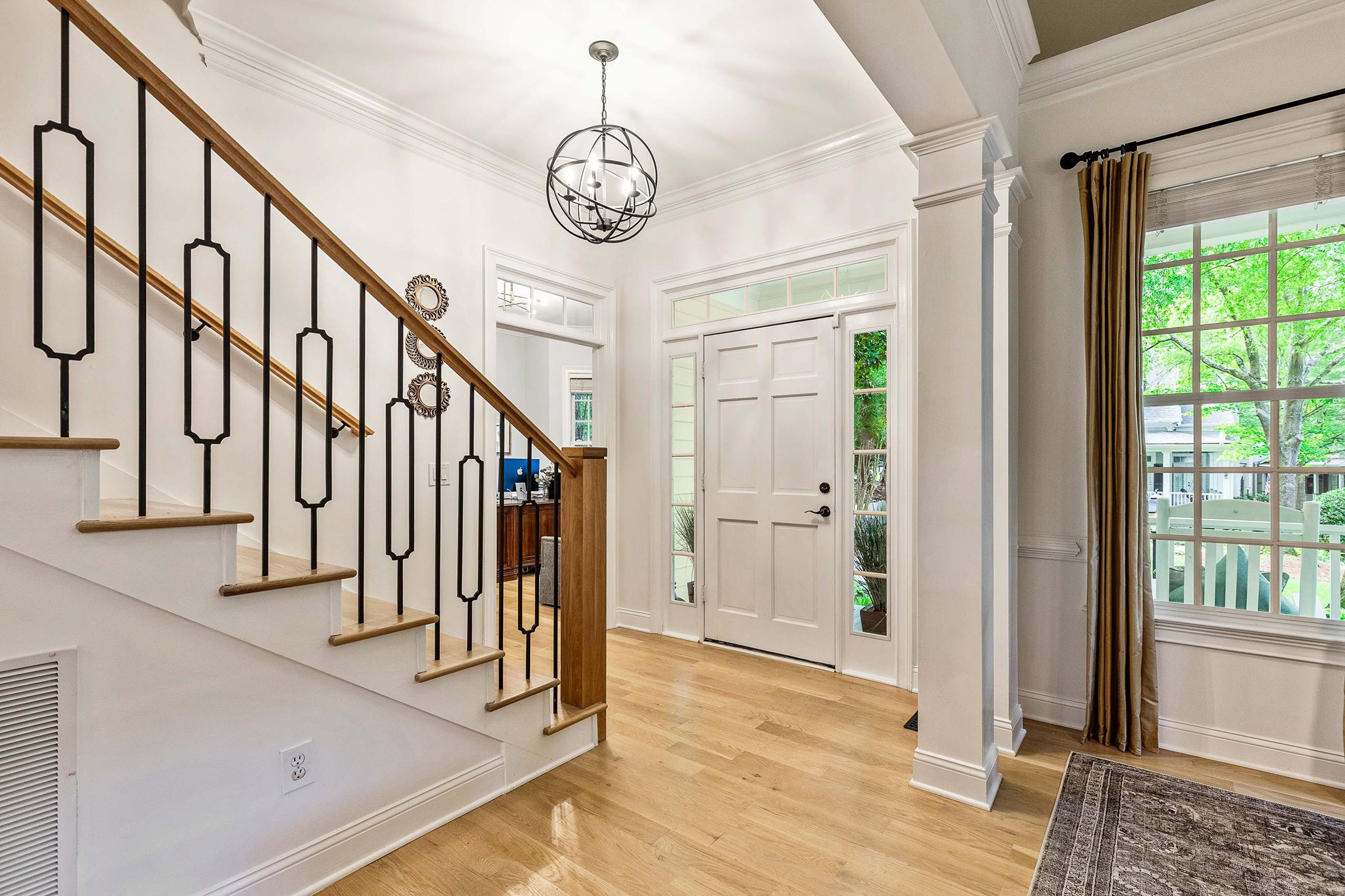  Lovely Home on Large Parkside Estate Lot in Beautiful North Cove - 物件實景