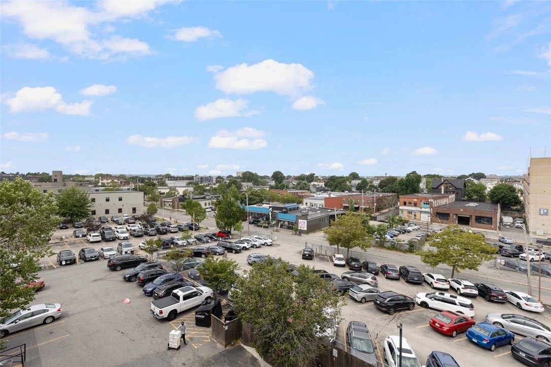 Providence, Rhode Island, 02903, United States, 1 Bedroom Bedrooms, ,2 BathroomsBathrooms,Residential,For Sale,1917986