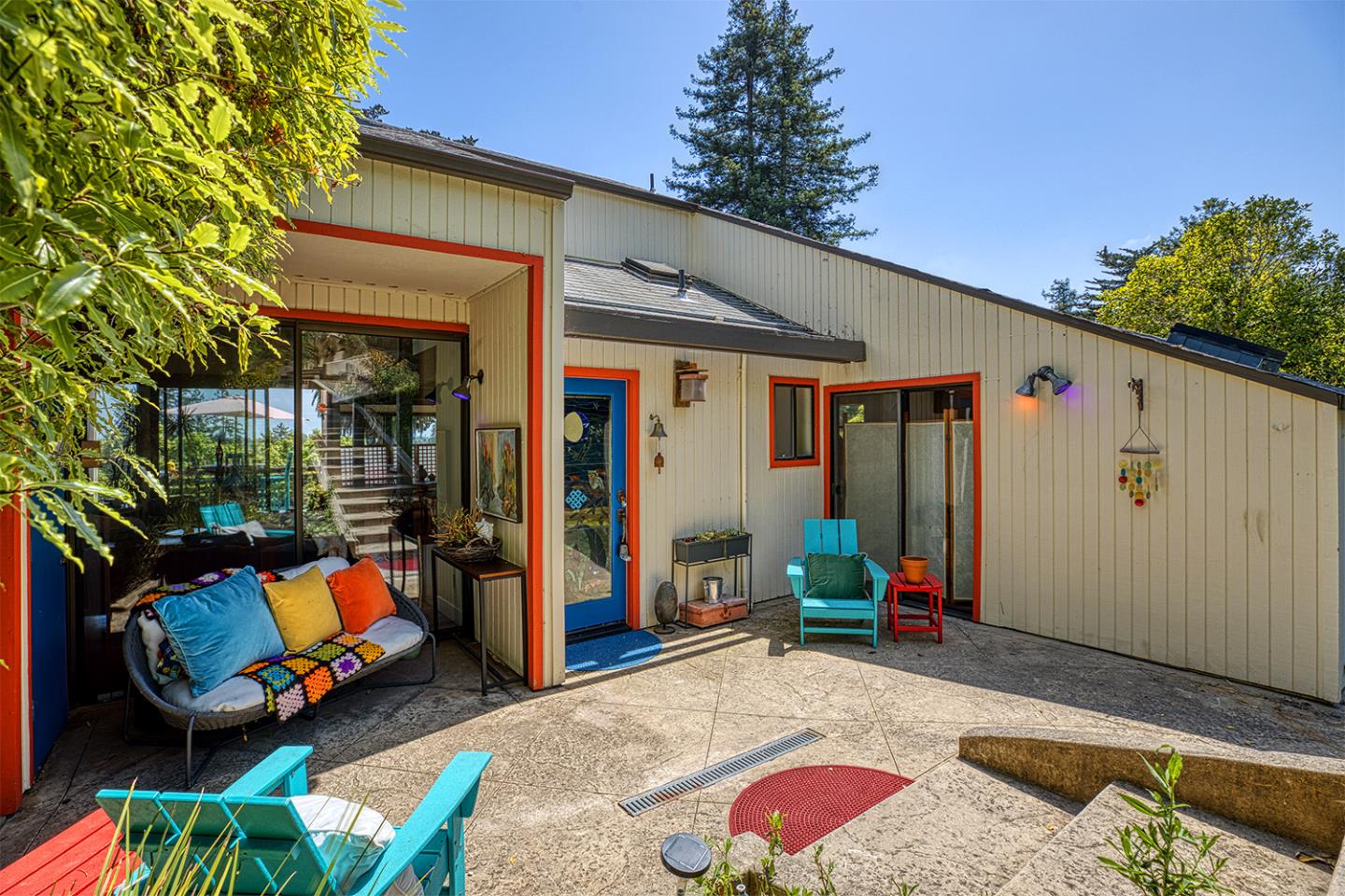 Santa Cruz, California, 95060, United States, 2 Bedrooms Bedrooms, ,2 BathroomsBathrooms,Residential,For Sale,1847420