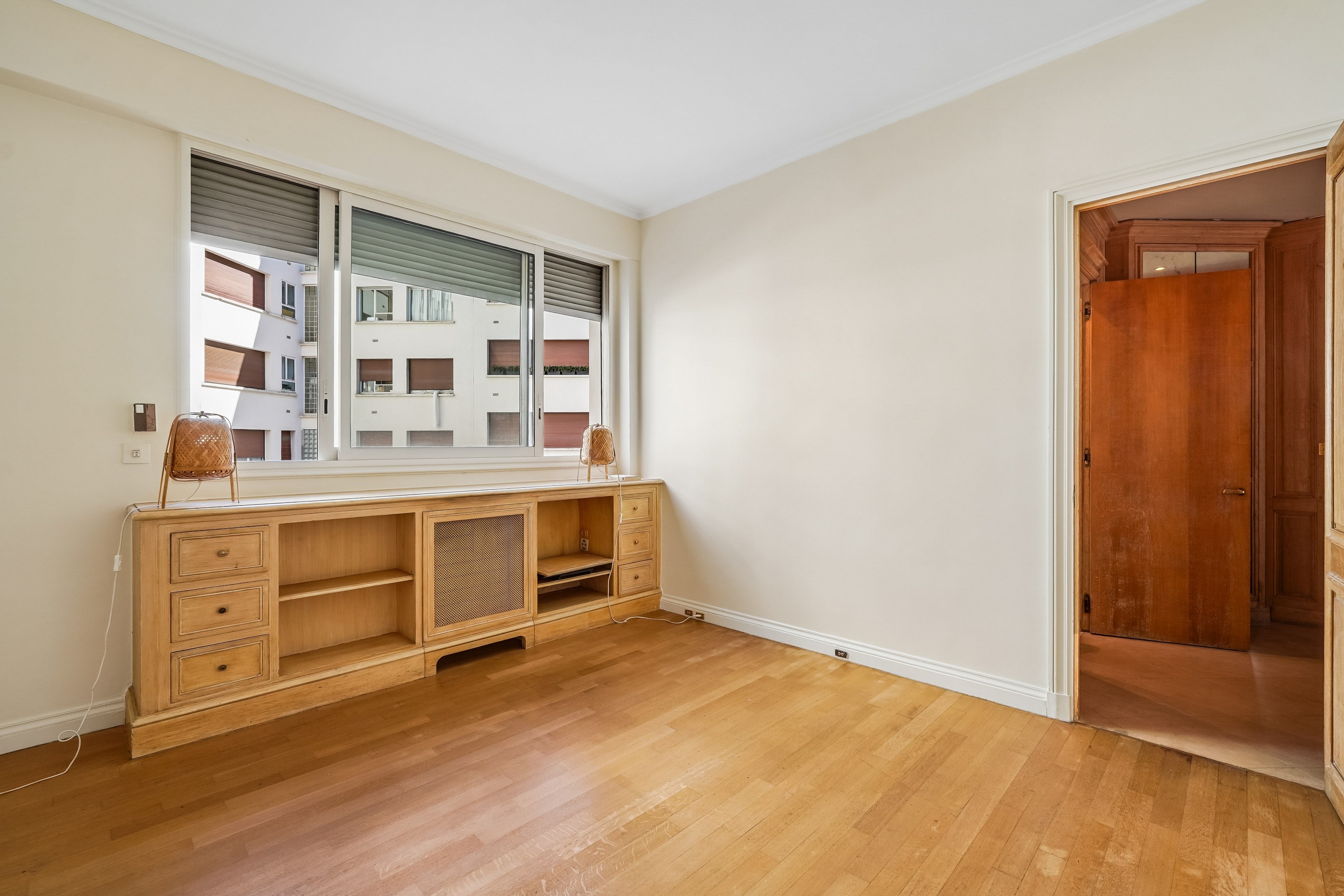  Avenue George V: 2 bedroom apartment to renovate - 物件實景