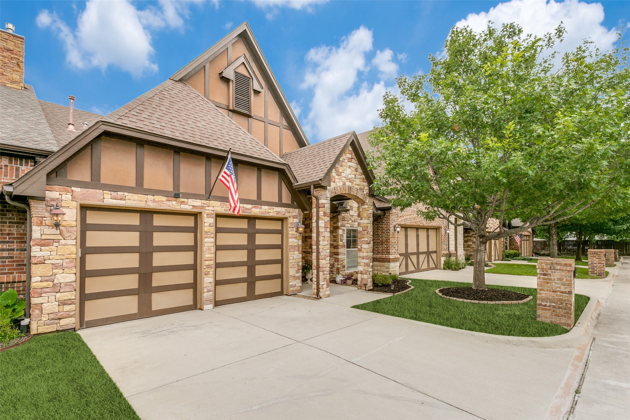 Grapevine, Texas, 76051, United States, 3 Bedrooms Bedrooms, ,2 BathroomsBathrooms,Residential,For Sale,1857561