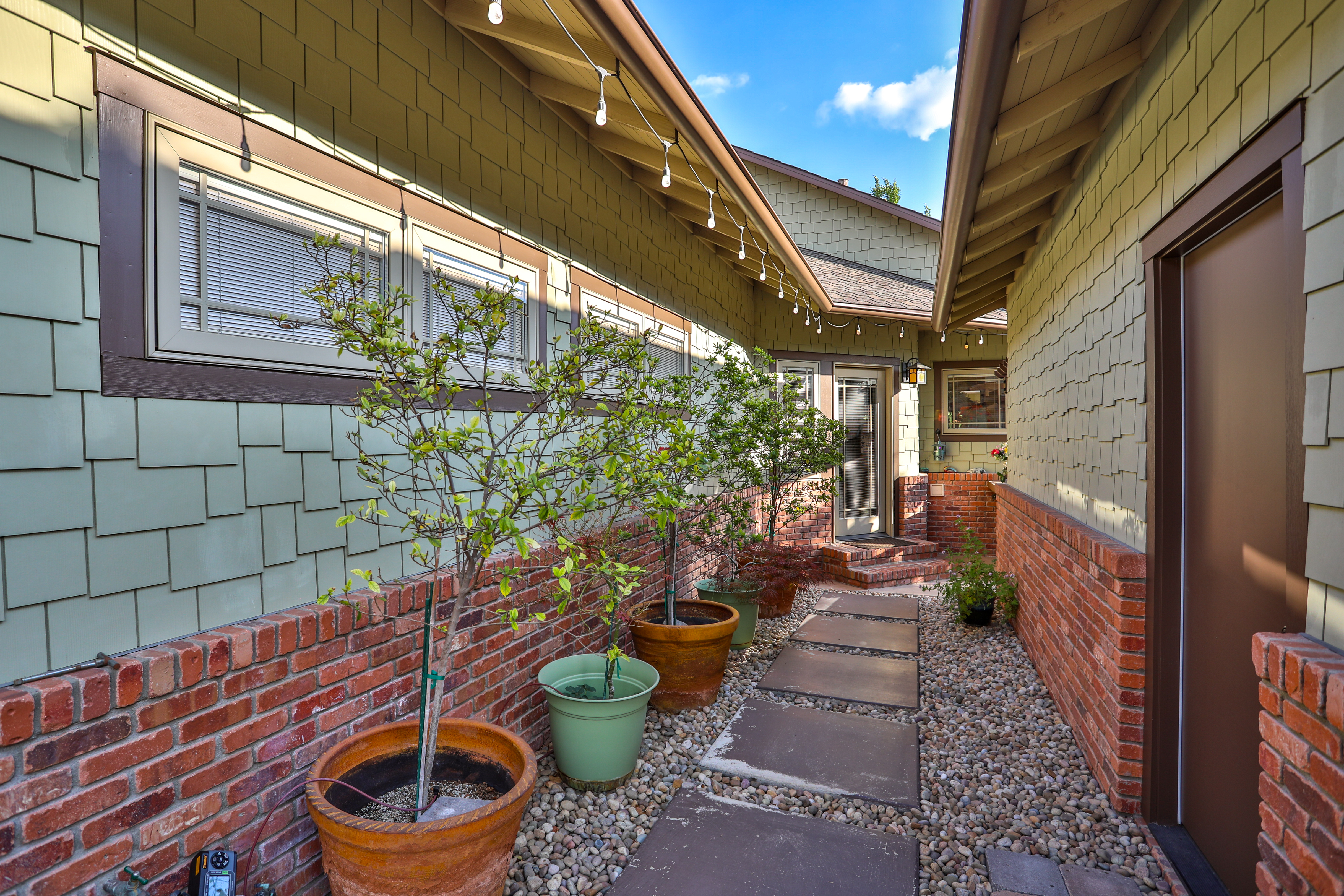  427 Oakdale Drive, Claremont, CA 91711 - 物件實景