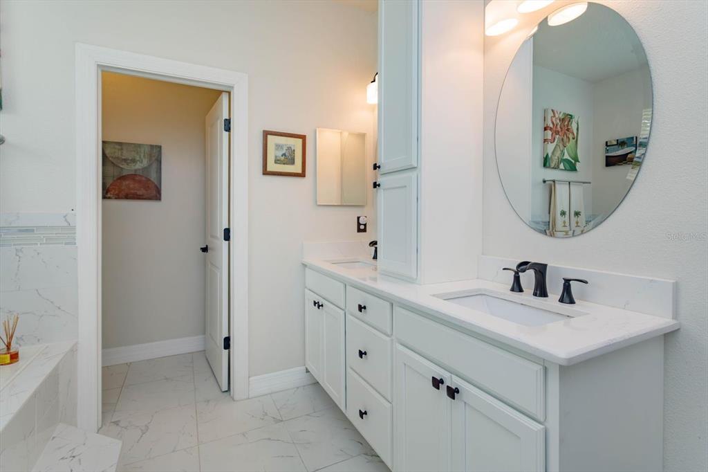 Clermont, Florida, 34711, United States, 3 Bedrooms Bedrooms, ,3 BathroomsBathrooms,Residential,For Sale,1827052