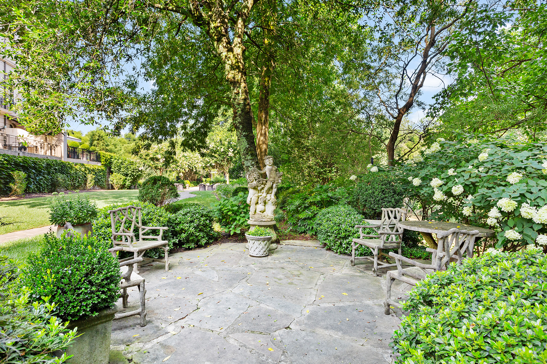  Incredible Opportunity to Create Your Dream Home in Buckhead - 物件實景