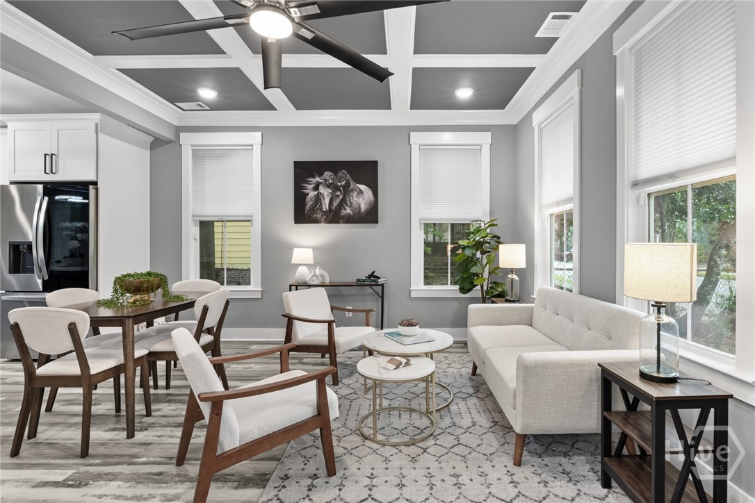 Savannah, Georgia, 31401, United States, 4 Bedrooms Bedrooms, ,3 BathroomsBathrooms,Residential,For Sale,1898819