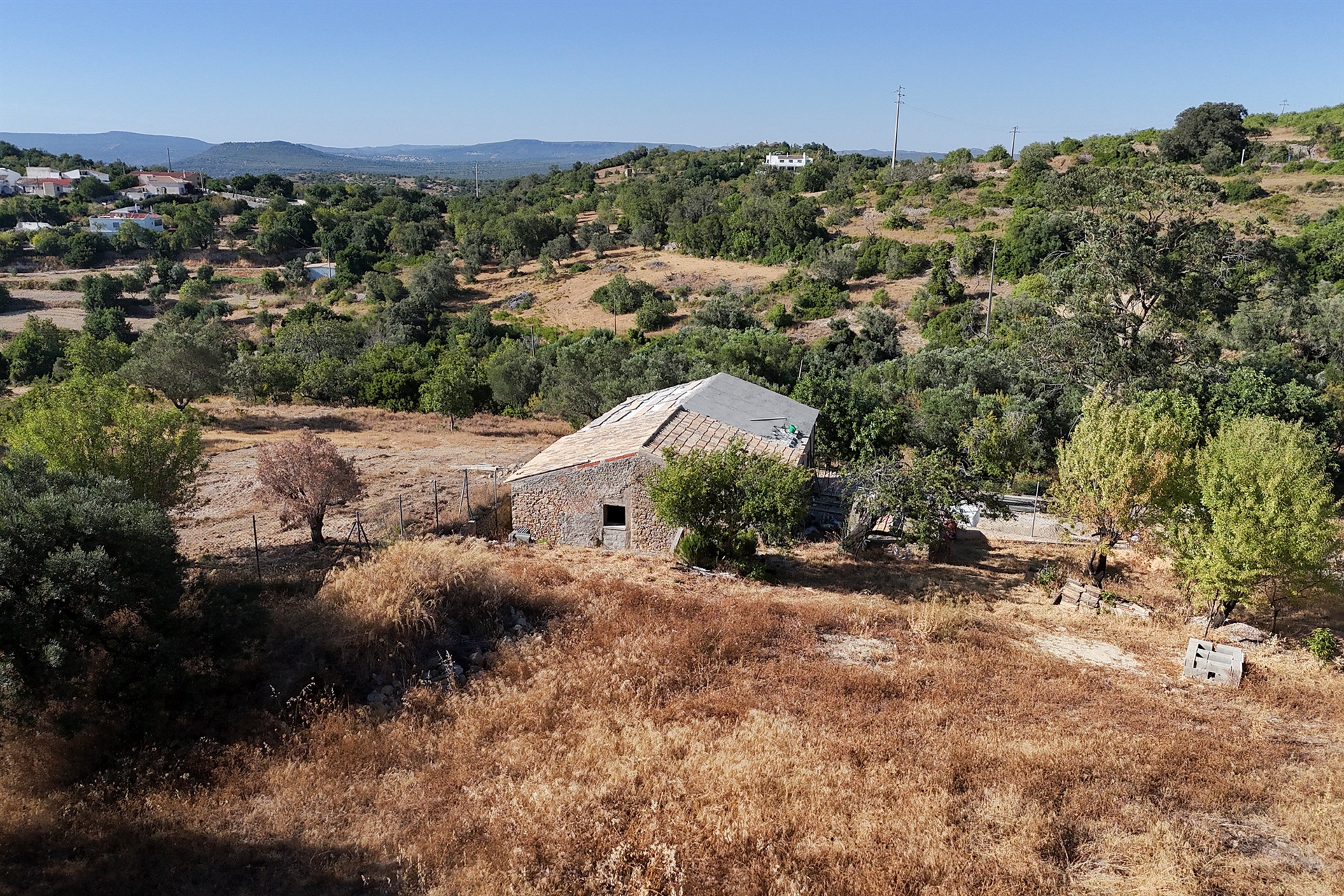  Terreno com ruina for Sale - 物件實景