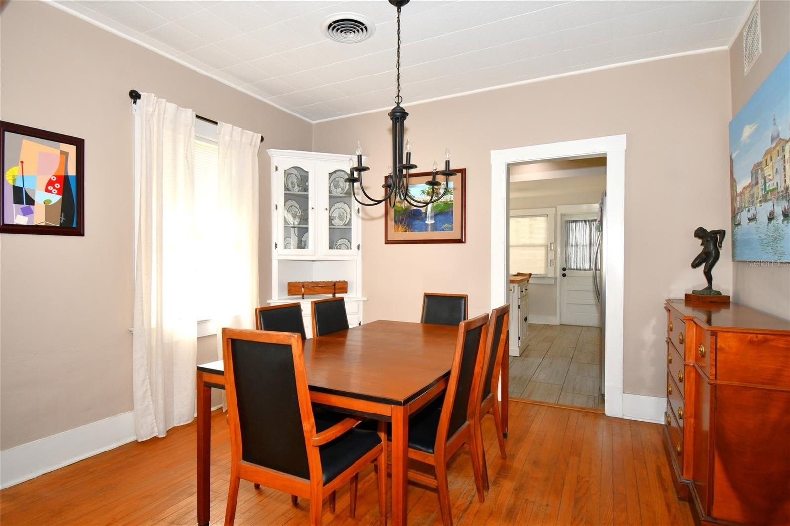 MOUNT DORA, Florida, 32757, United States, 3 Bedrooms Bedrooms, ,3 BathroomsBathrooms,Residential,For Sale,2018261