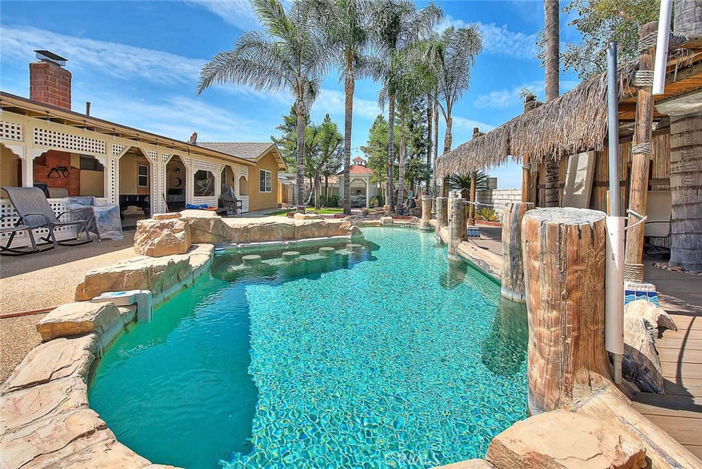 Loma Linda, California, 92354, United States, 4 Bedrooms Bedrooms, ,2 BathroomsBathrooms,Residential,For Sale,2007501