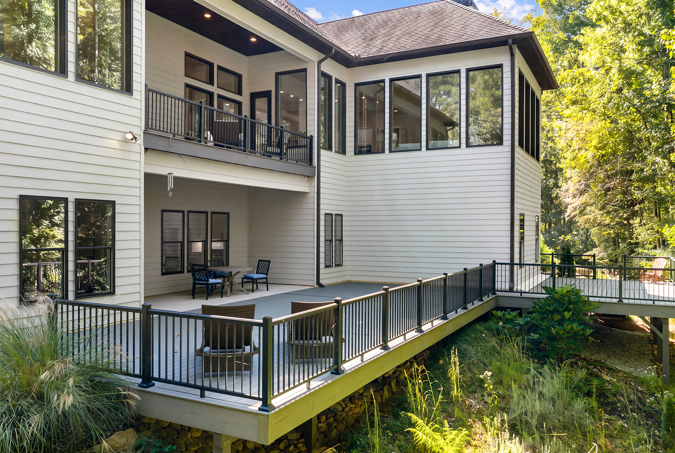  A Custom Residence Designed with an Impressive Sense of Volume - 物件實景