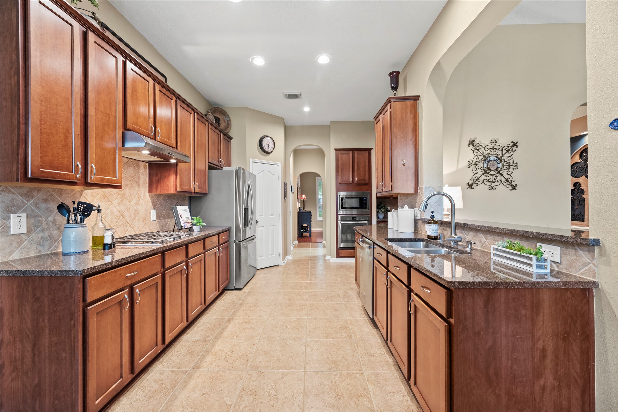Cypress, Texas, 77433, United States, 5 Bedrooms Bedrooms, ,3 BathroomsBathrooms,Residential,For Sale,1911383