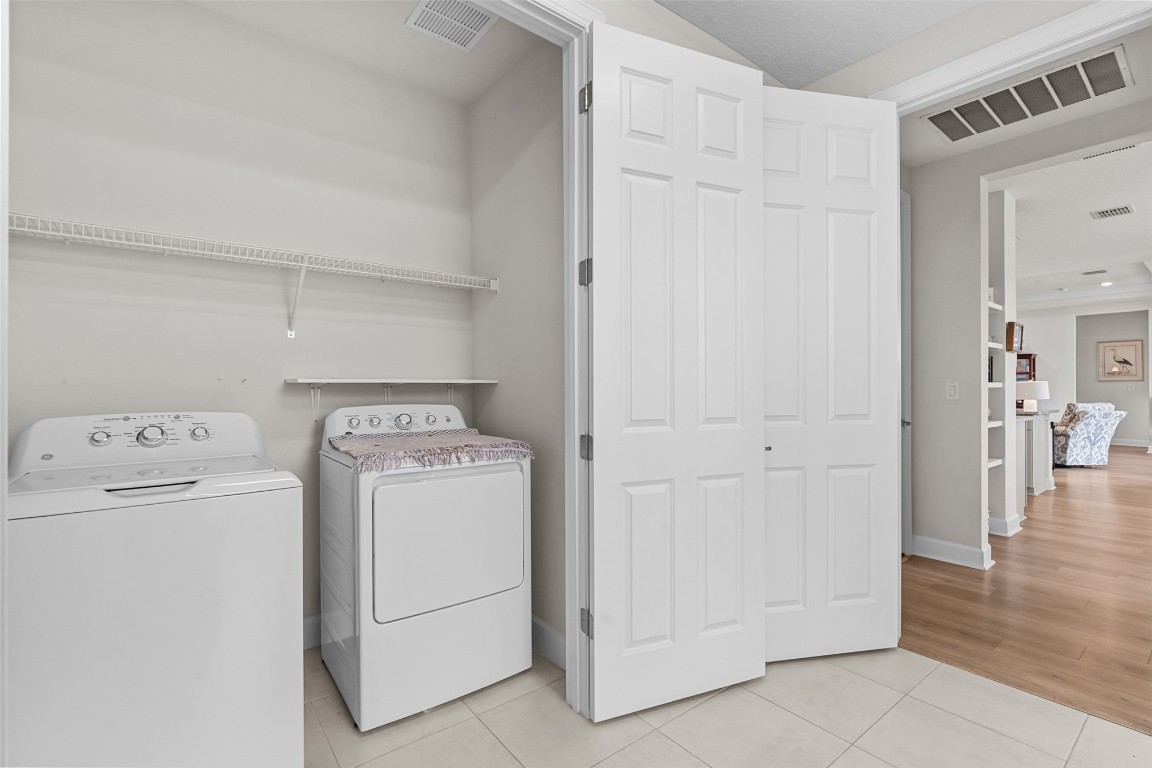 Fernandina Beach, Florida, 32034, United States, 3 Bedrooms Bedrooms, ,2 BathroomsBathrooms,Residential,For Sale,1977380